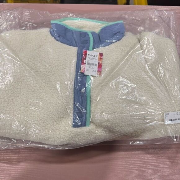 New Roxy Long Sleeve Kipsie Plush Sherpa Jacket - Picture 3 of 7